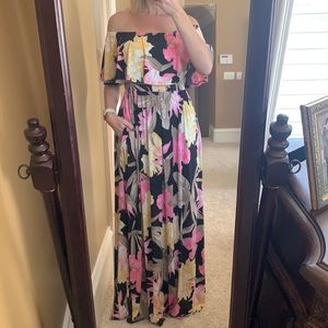 Floral Print off the shoulder Maxi dress